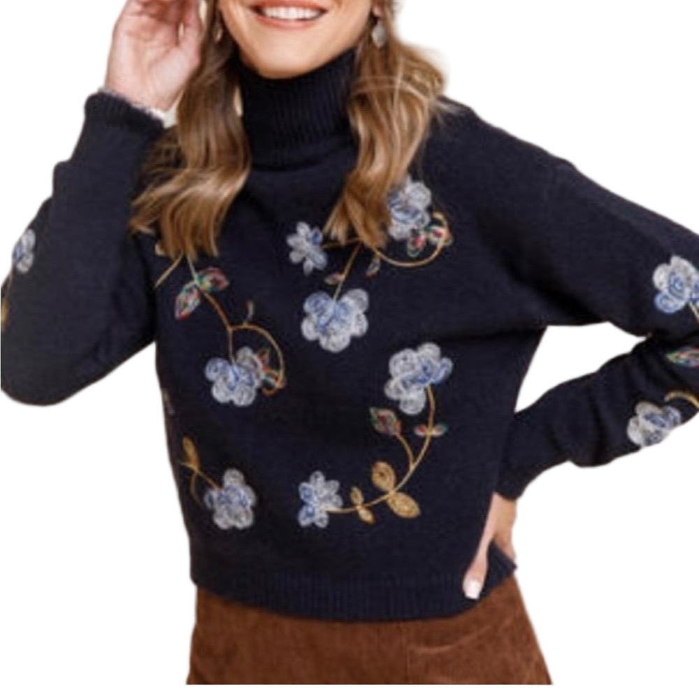 Floral Embroidered Navy Cropped Sweater Mock Neck Cozy Feminine XS